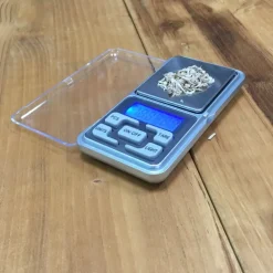 Bascula de precision 0,01 grs