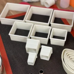 Cortapastas profesional cuadrado liso (9 uds)