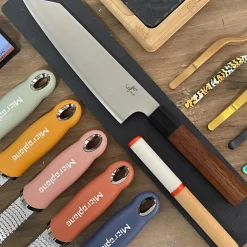 Cuchillo Bunka Salamandra acero Tamahagane