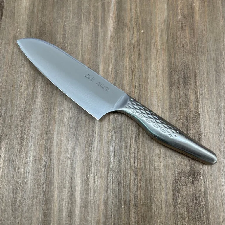 Cuchillo Seki Magoroku Shoso Santoku 14 Cms