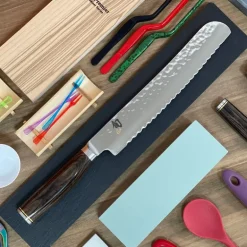 Cuchillo shun premier panero 23 cms