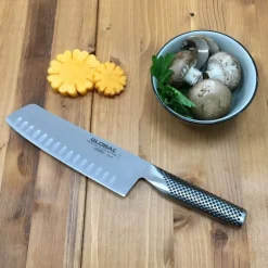 Cuchillo vegetales global 18 cms hoja G-81 alveolado