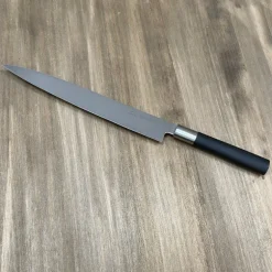 Cuchillo Wasabi Black yanagiba 24 Cms
