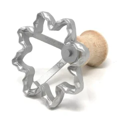 Molde para hacer raviolis forma flor