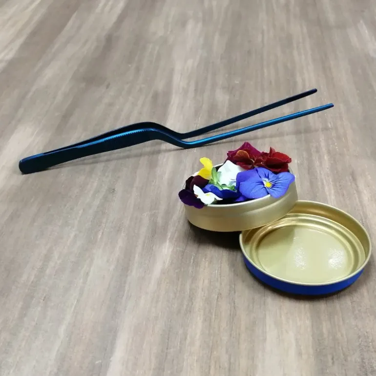 Pinza para emplatar titanio Azul